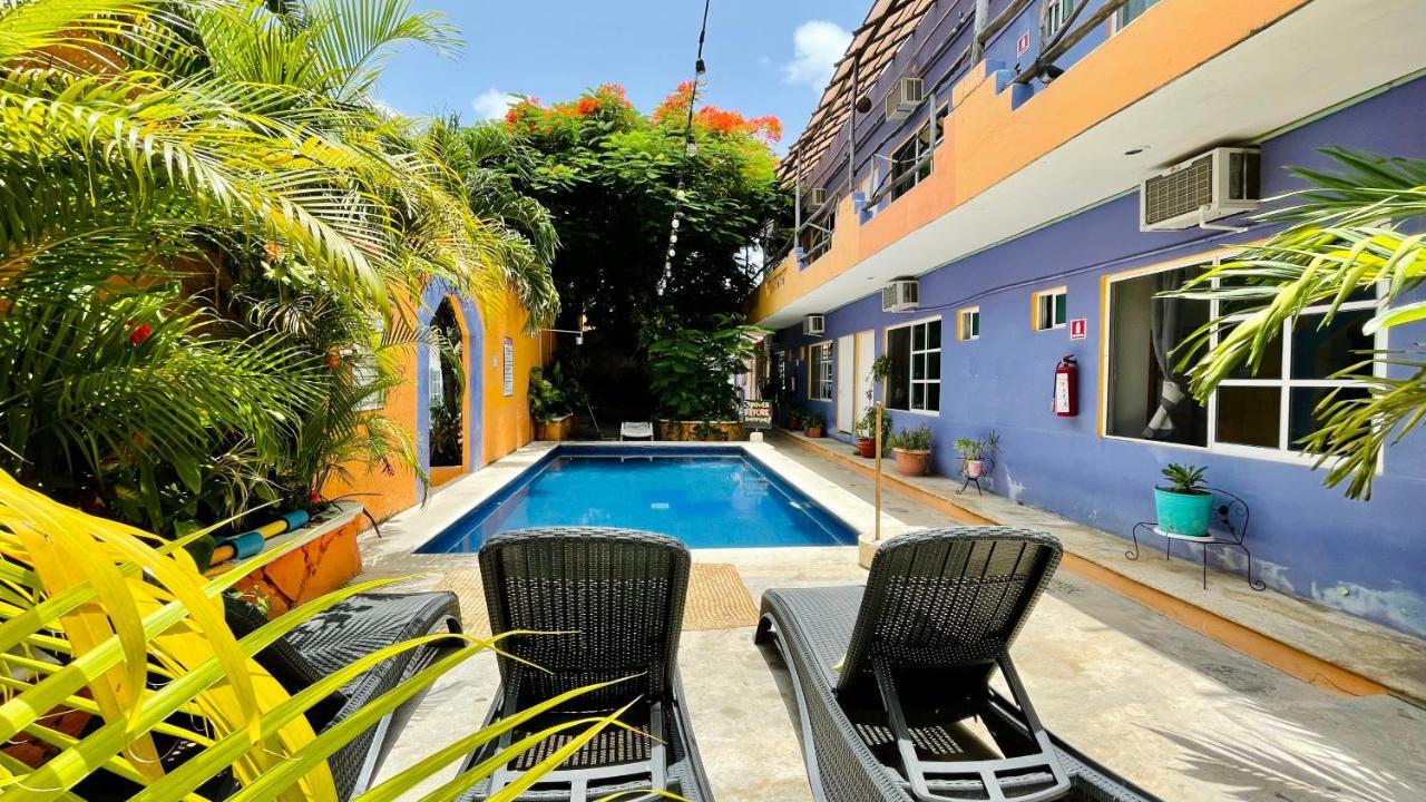 Weary Traveler Hostel Tulum Exteriör bild